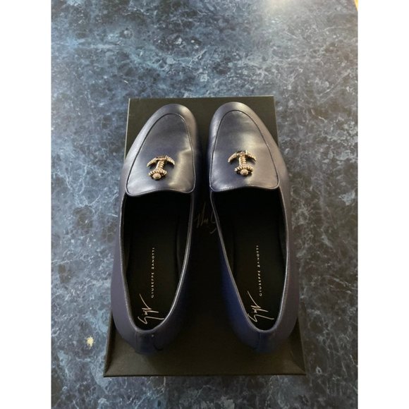 Giuseppe Zanotti Navy Loafers with Gold Anchor Detail - Picture 3 of 10